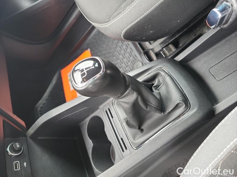  Skoda  Fabia  Combi (2015) Com.1.0TSI 70 Ambition 5d #24