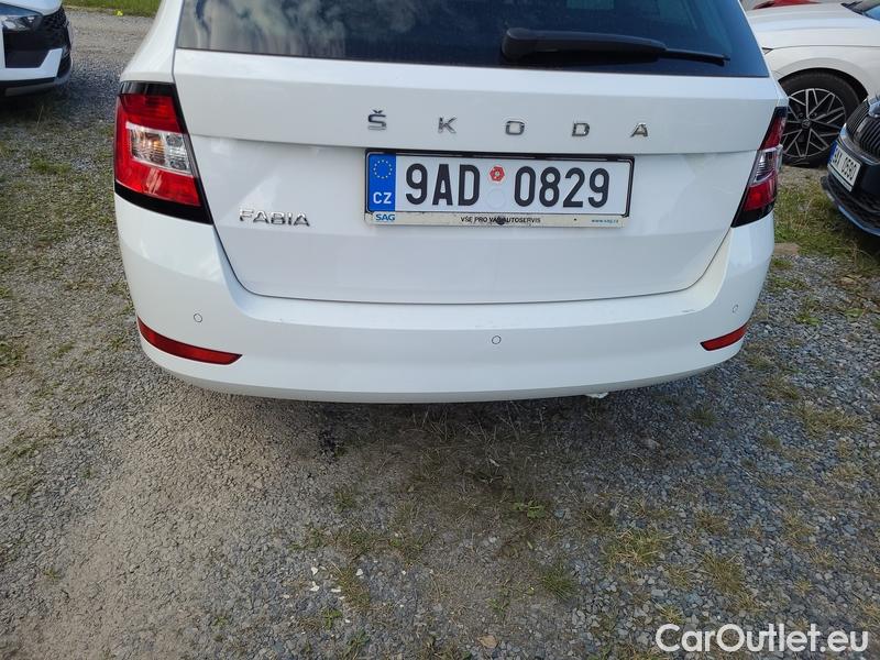  Skoda  Fabia  Combi (2015) Com.1.0TSI 70 Ambition 5d #11