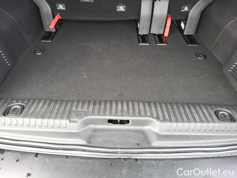  Citroen  Jumpy  Spacetourer  (2016) Spac.2.0BHDi 180 XL Shine AT #9