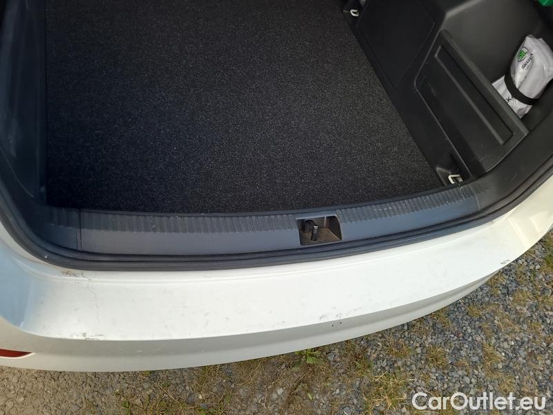  Skoda  Fabia  Combi (2015) Com.1.0TSI 70 Ambition 5d #13