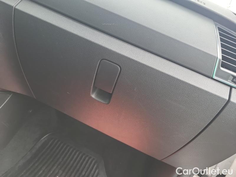  Skoda  Fabia  Combi (2015) Com.1.0TSI 70 Ambition 5d #6