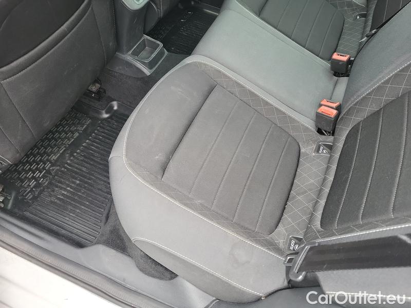  Skoda  Fabia  Combi (2015) Com.1.0TSI 70 Ambition 5d #16