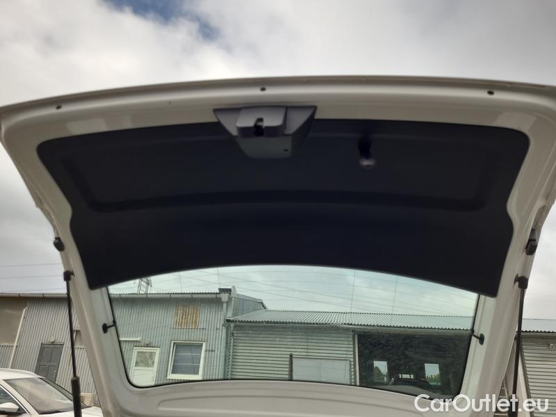  Skoda  Fabia  Combi (2015)  Com 1.0TSI 81 Style #4