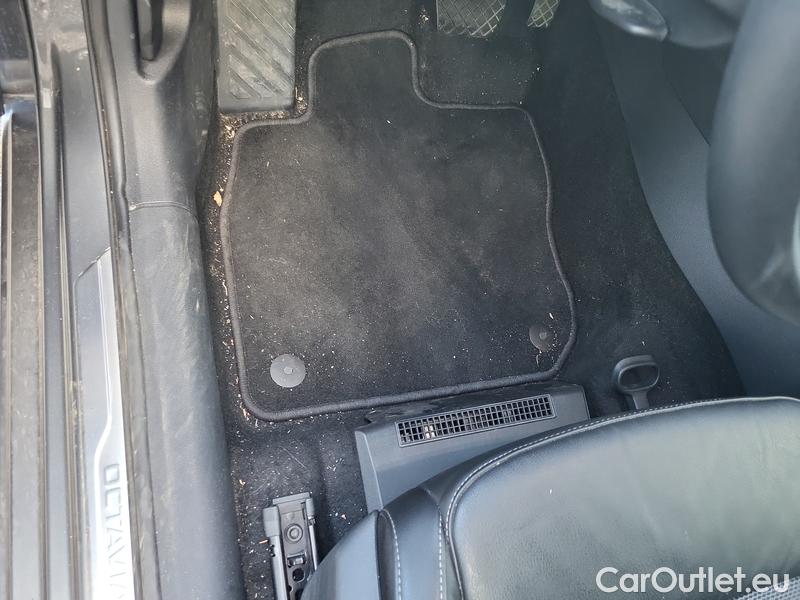  Skoda  Octavia  Lim. (NX3)(2020) Oct.1.5 e-TEC 110 Style AT #9