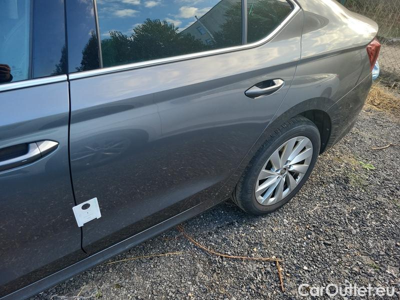  Skoda  Octavia  Lim. (NX3)(2020) Oct.1.5 e-TEC 110 Style AT #6