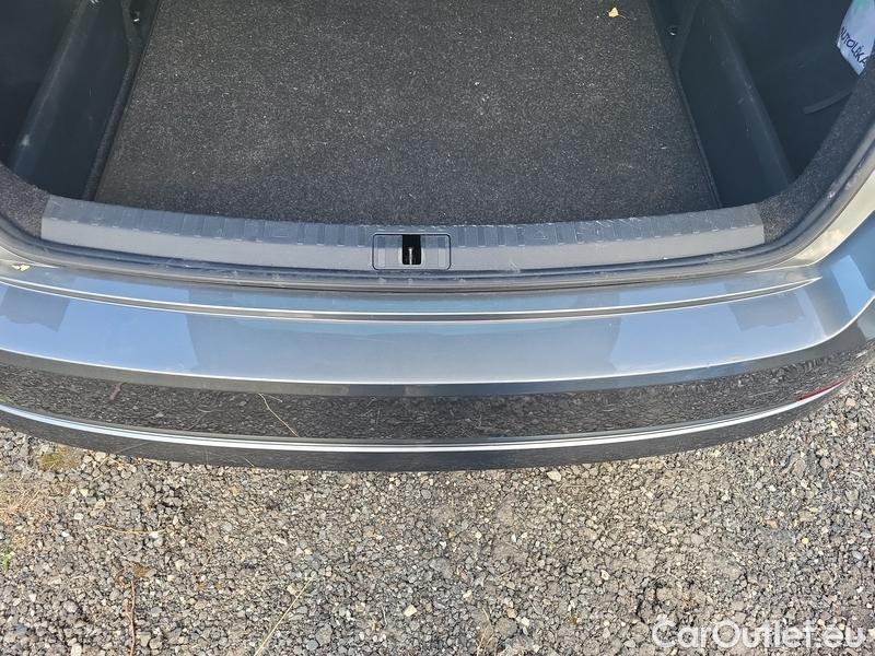  Skoda  Octavia  Lim. (NX3)(2020) Oct.1.5 e-TEC 110 Style AT #11