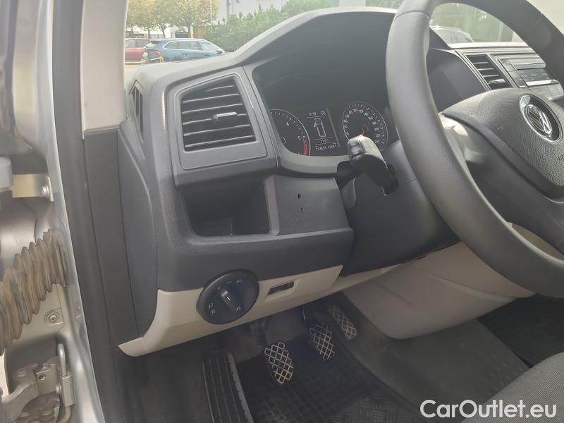  Volkswagen  Transporter T6  (2015) Transp.2.0TDI 110 4M 4d #9