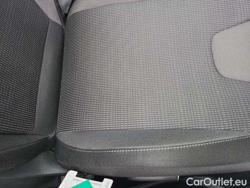  Skoda  Octavia  Combi (NX3)(2020) Oct.Combi 1.5TSI 110 Ambition #13