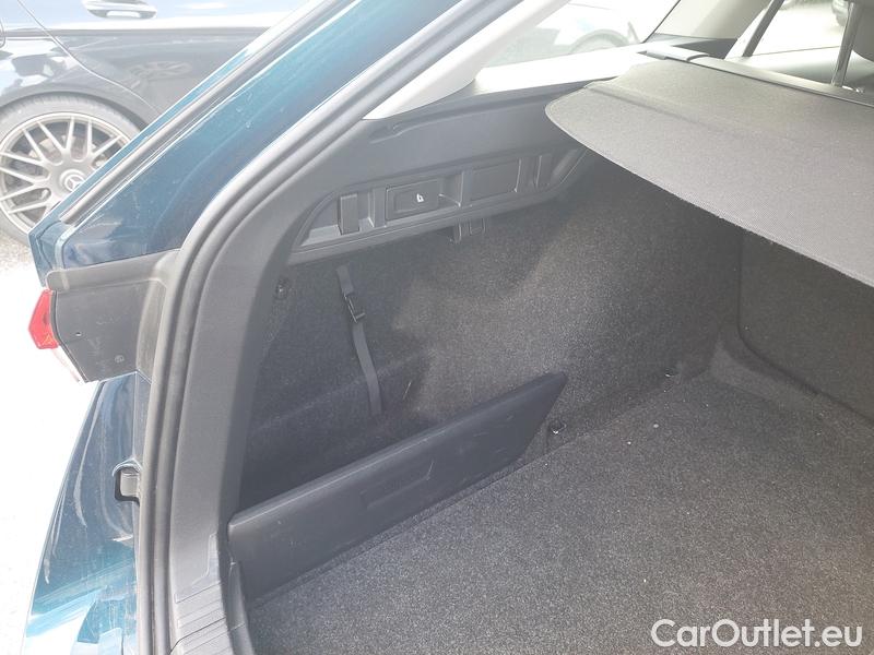  Skoda  Octavia  Combi (NX3)(2020) Oct.Combi 1.5TSI 110 Style #14