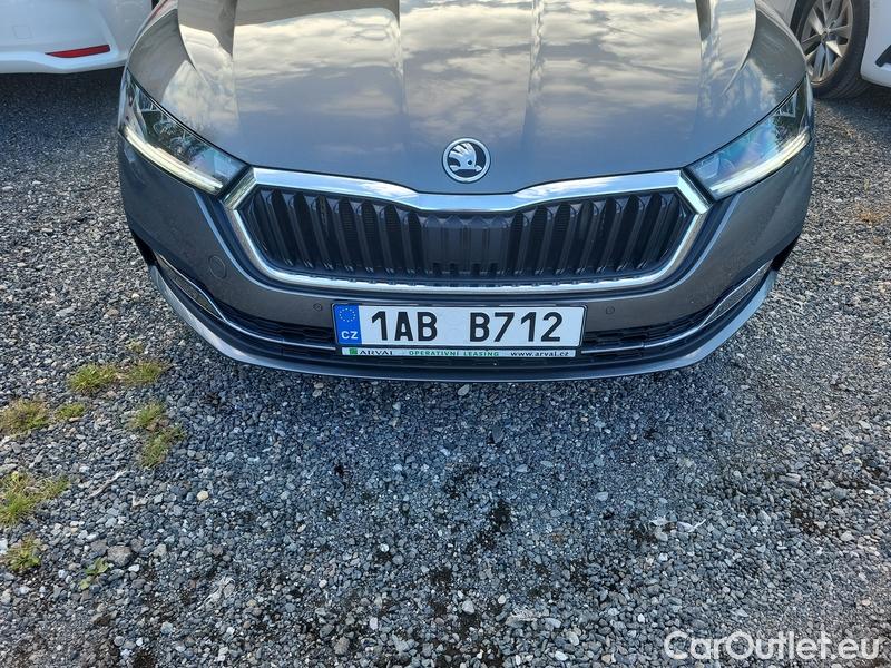  Skoda  Octavia  Lim. (NX3)(2020) Oct.1.5 e-TEC 110 Style AT #2