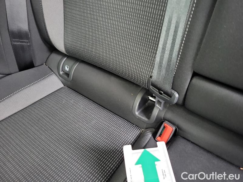  Skoda  Octavia  Combi (NX3)(2020) Oct.Combi 1.5TSI 110 Ambition #18