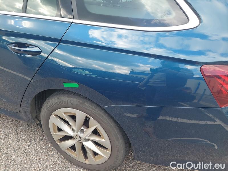  Skoda  Octavia  Combi (NX3)(2020) Oct.Combi 1.5TSI 110 Style #18