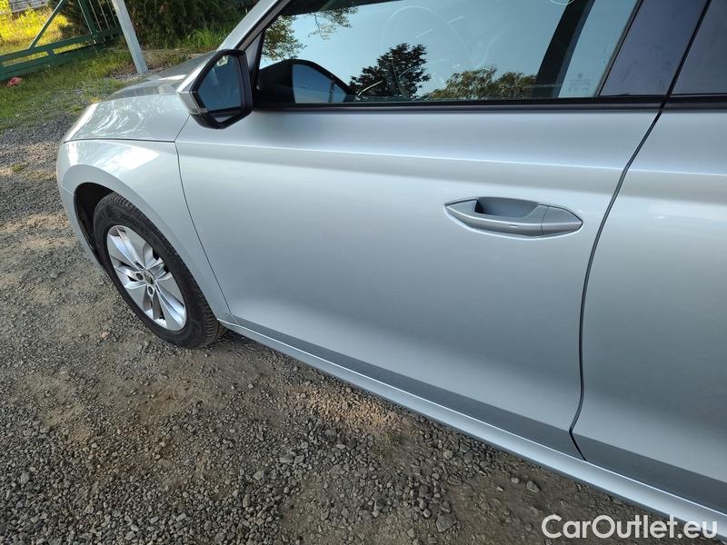  Skoda  Octavia  Combi (NX3)(2020) Oct.Combi 2.0TDI 85 Ambition #6