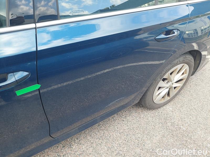  Skoda  Octavia  Combi (NX3)(2020) Oct.Combi 1.5TSI 110 Style #17