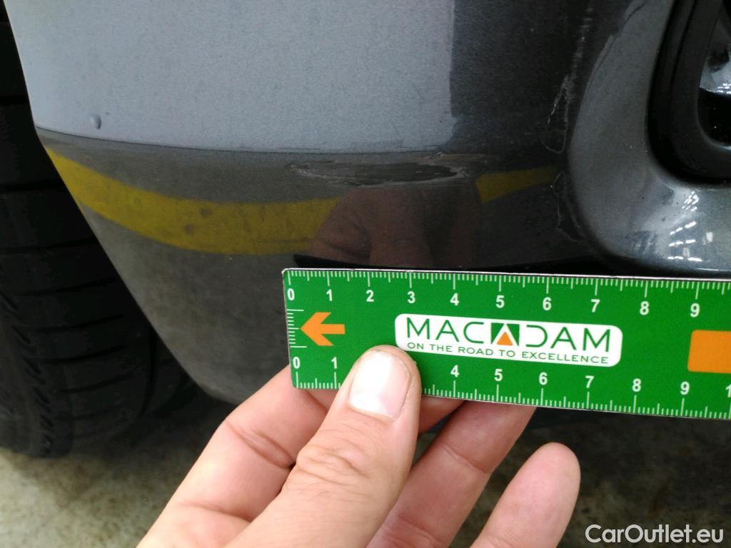  Bmw  Serie 1 Série 1 Berline 116d Sport 1.5 115CV BVA8 E6 #25