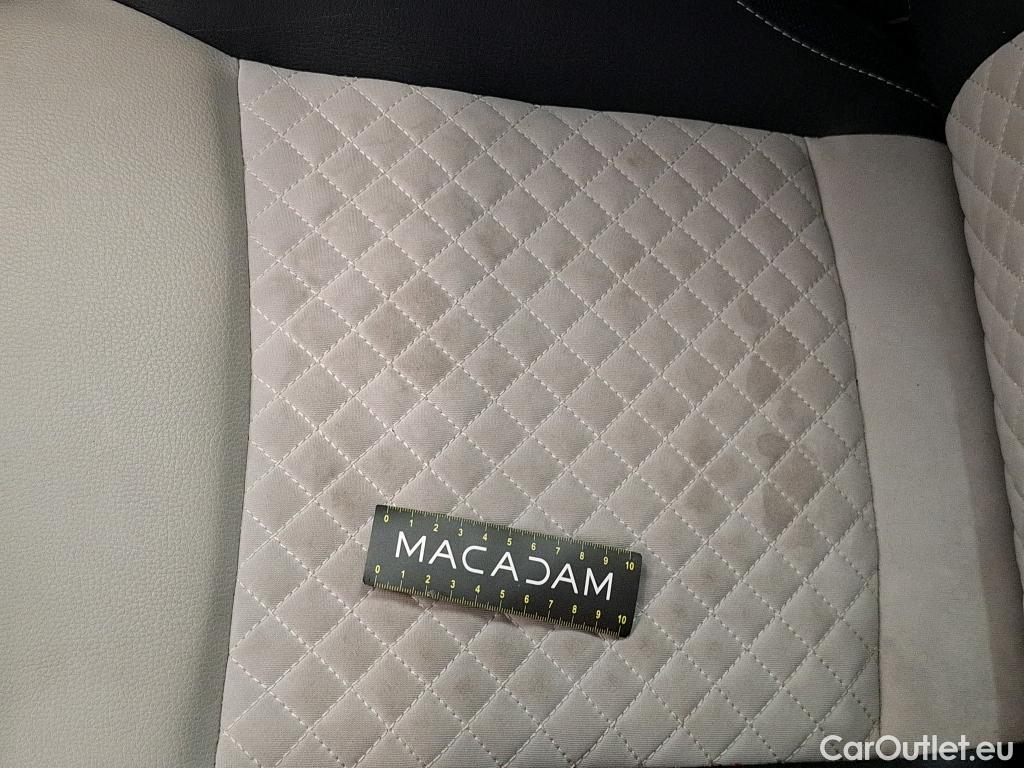  Fiat  500 FIAT  / 2015 / 3P / Berline 1.0 70ch BSG Dolcevita #36