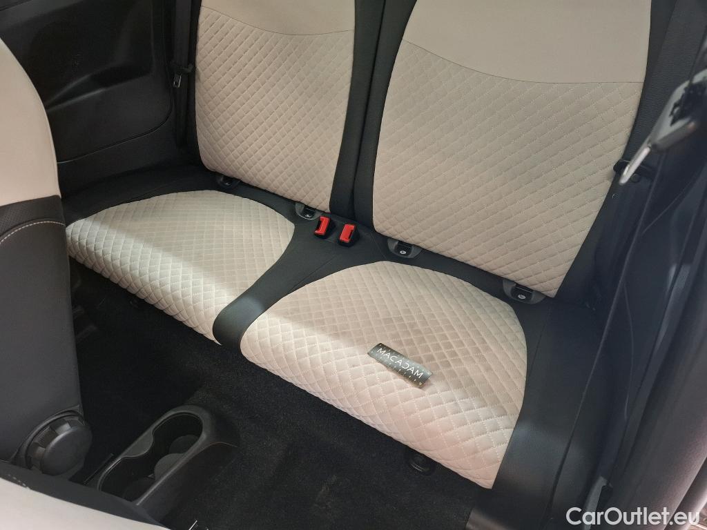  Fiat  500 FIAT  / 2015 / 3P / Berline 1.0 70ch BSG Dolcevita #38