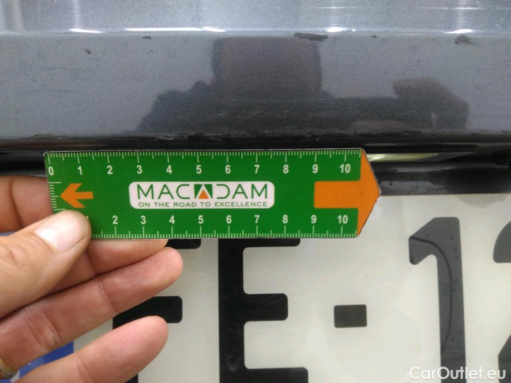  Bmw  Serie 1 Série 1 Berline 116d Sport 1.5 115CV BVA8 E6 #38