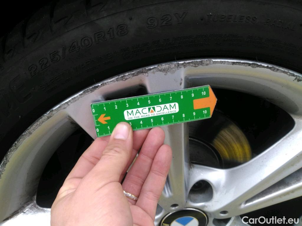  Bmw  Serie 1 Série 1 Berline 116d Sport 1.5 115CV BVA8 E6 #45