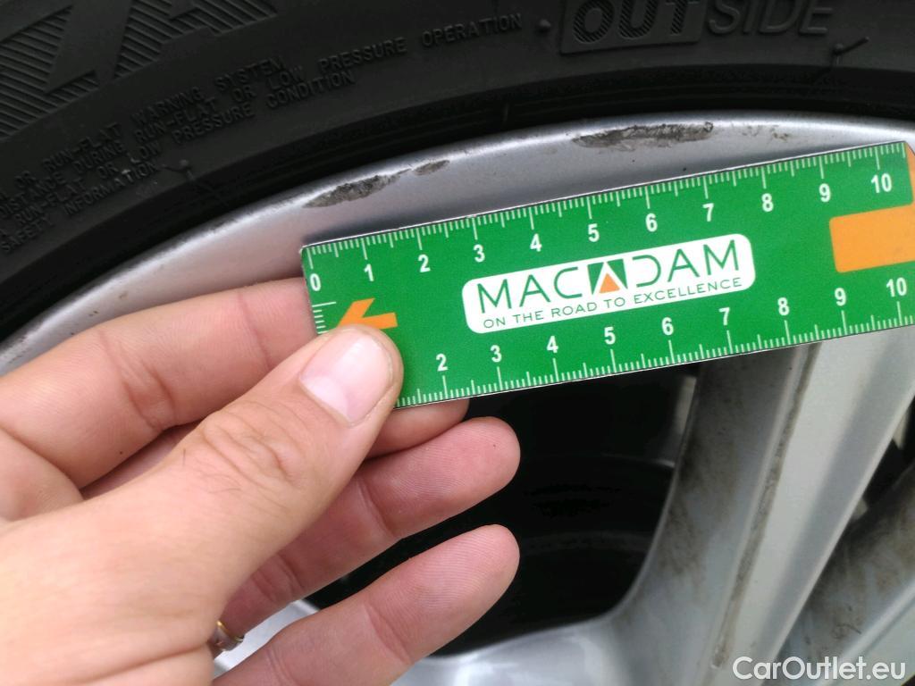  Bmw  Serie 1 Série 1 Berline 116d Sport 1.5 115CV BVA8 E6 #57