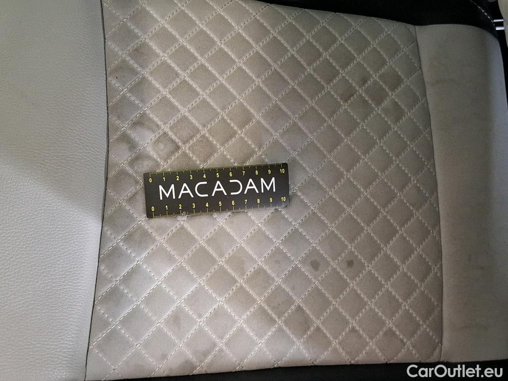  Fiat  500 FIAT  / 2015 / 3P / Berline 1.0 70ch BSG Dolcevita #32