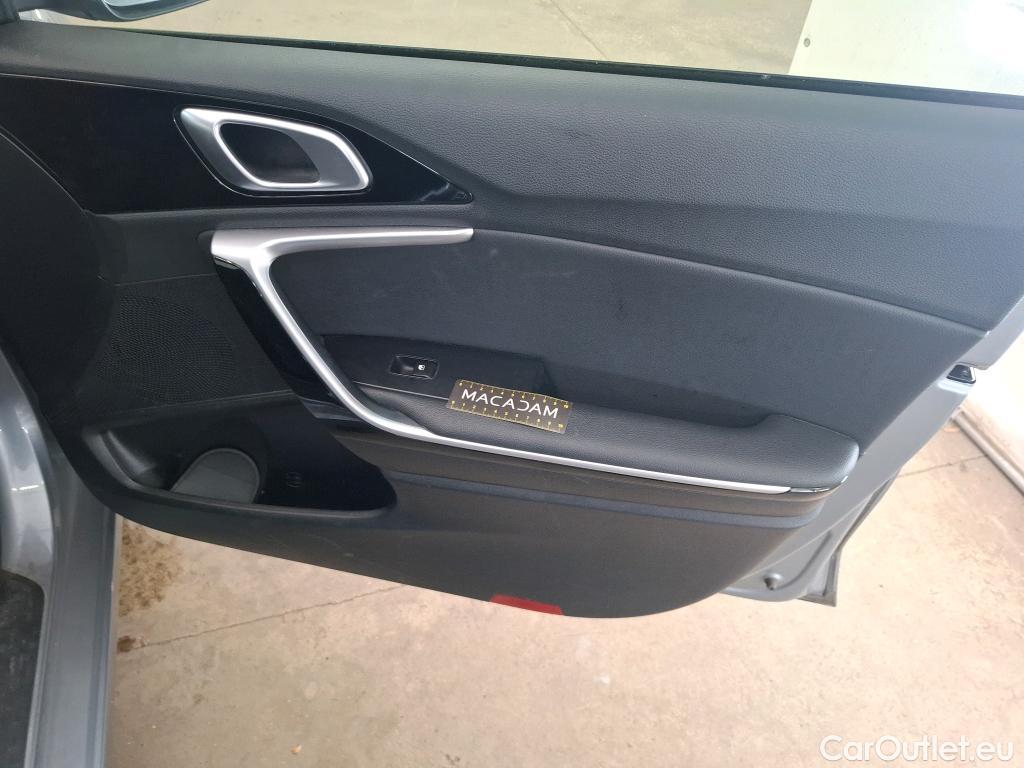  KIA  Cee'd Ceed Sportswagon Active 1.5 T-GDI 160CV BVM6 E6d #60