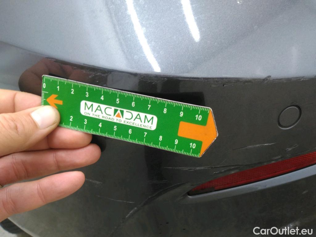  Bmw  Serie 1 Série 1 Berline 116d Sport 1.5 115CV BVA8 E6 #34