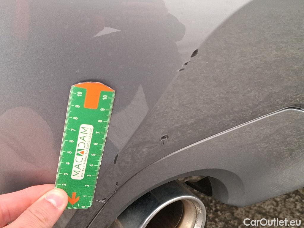  Bmw  Serie 1 BMW Série 1 / 2019 / 5P / Berline 116i DKG7 Business Design #16