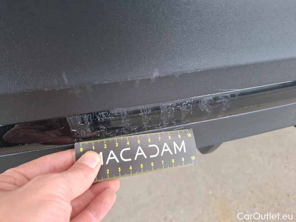  Mercedes  GLA MERCEDES-BENZ  / 2020 / 5P / SUV 2.0  200 D AMG LINE DCT #10