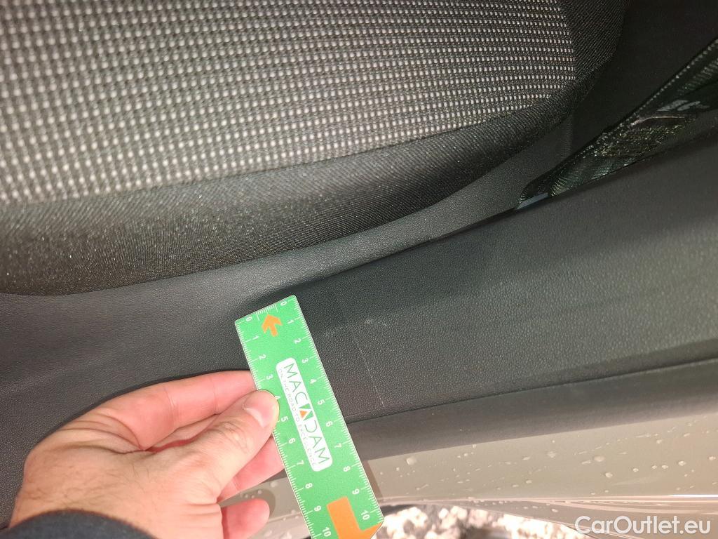  Citroen  C3  Max 1.2 PureTech 80CV BVM5 6E #2