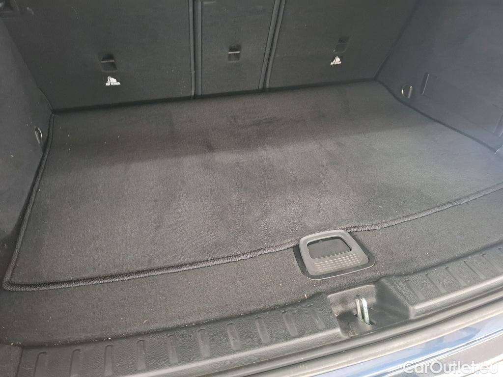  Mercedes  GLA MERCEDES-BENZ  / 2020 / 5P / SUV 2.0  200 D AMG LINE DCT #12