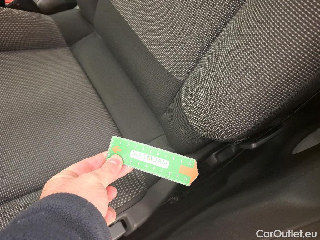  Citroen  C3  Max 1.2 PureTech 80CV BVM5 6E #5