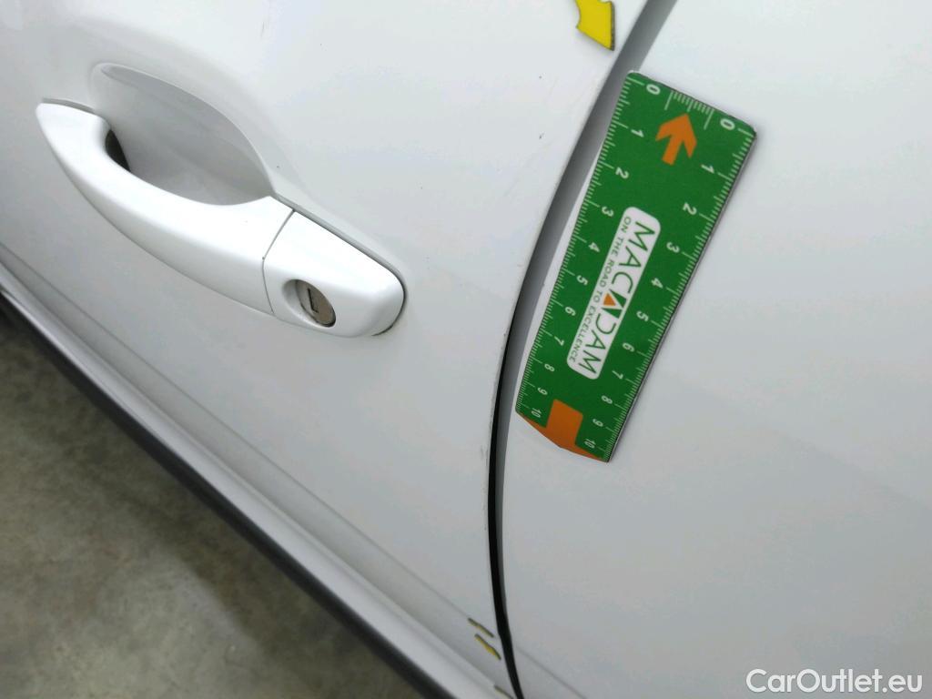  Citroen  C3  Société Feel 1.5 BlueHDI 100CV BVM6 E6d #6