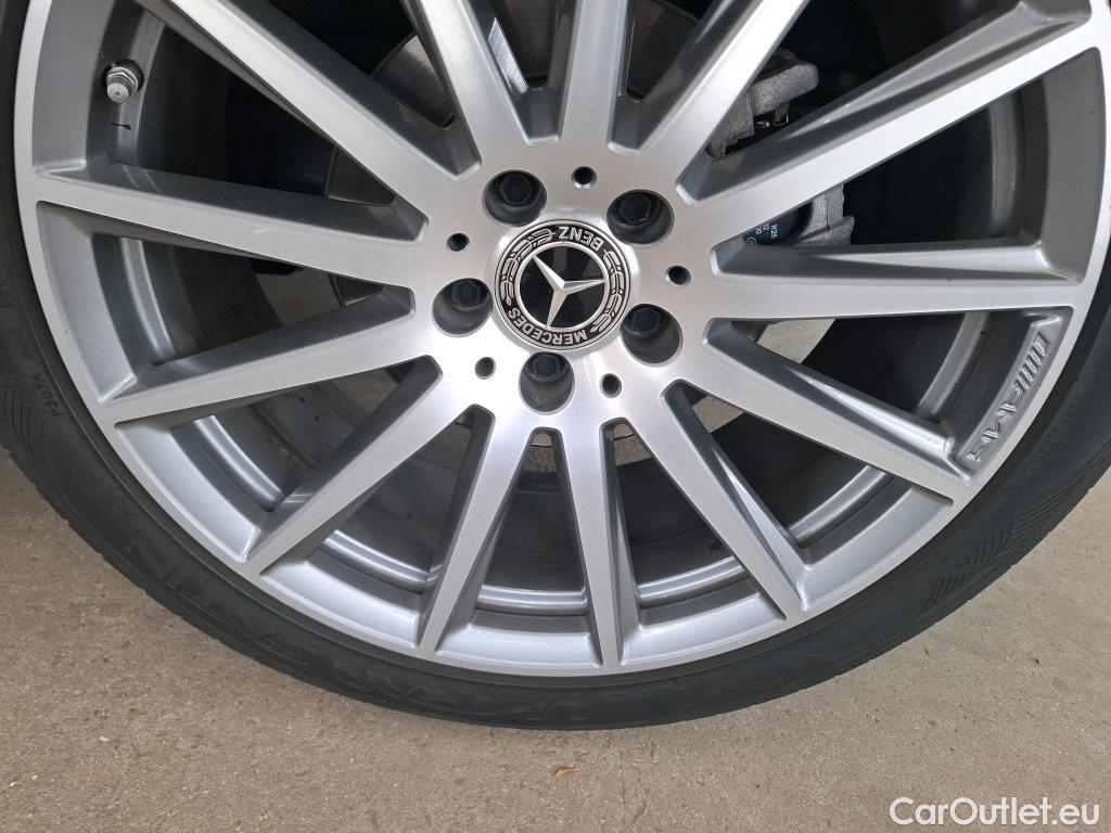  Mercedes  GLA MERCEDES-BENZ  / 2020 / 5P / SUV 2.0  200 D AMG LINE DCT #14