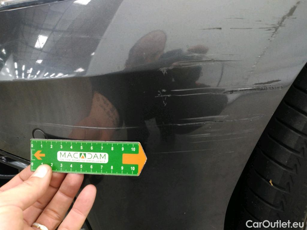  Bmw  Serie 1 Série 1 Berline 116d Sport 1.5 115CV BVA8 E6 #17