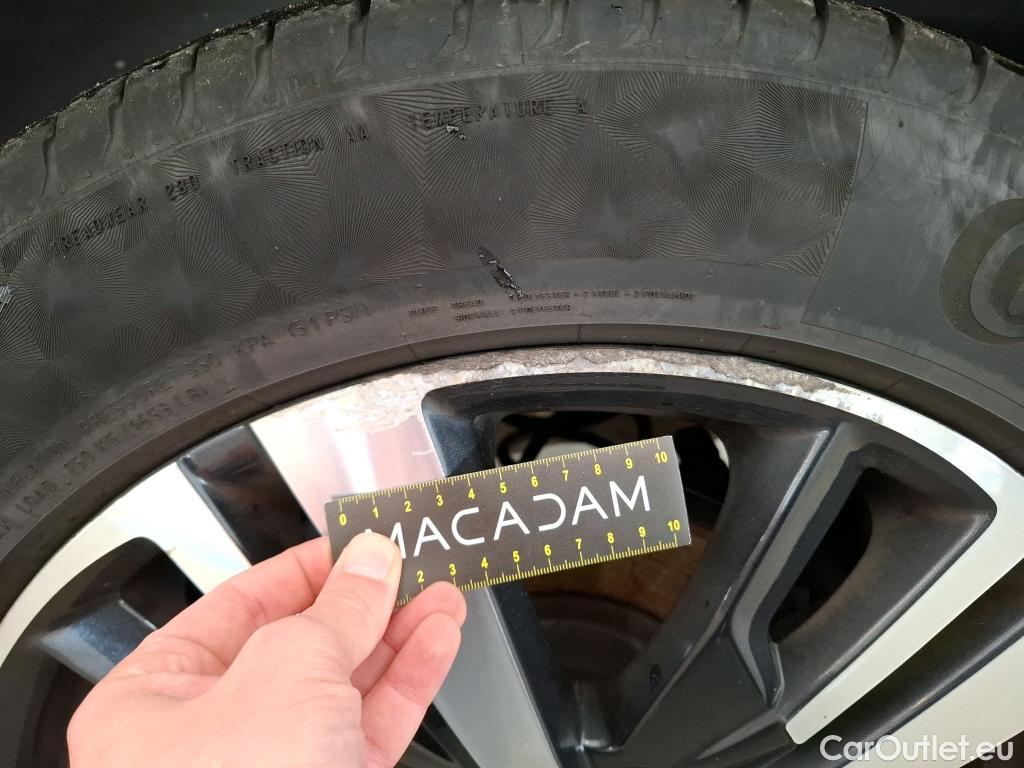  Peugeot  5008  Allure Business 1.2 PureTech 130CV BVA8 7 Sieges E6dT #7