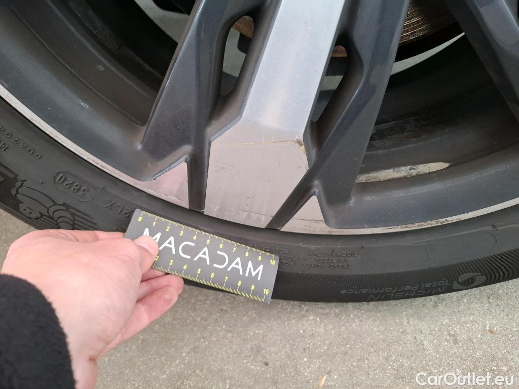  Peugeot  3008  Allure Business 1.5 HDi 130CV BVA8 E6d #23