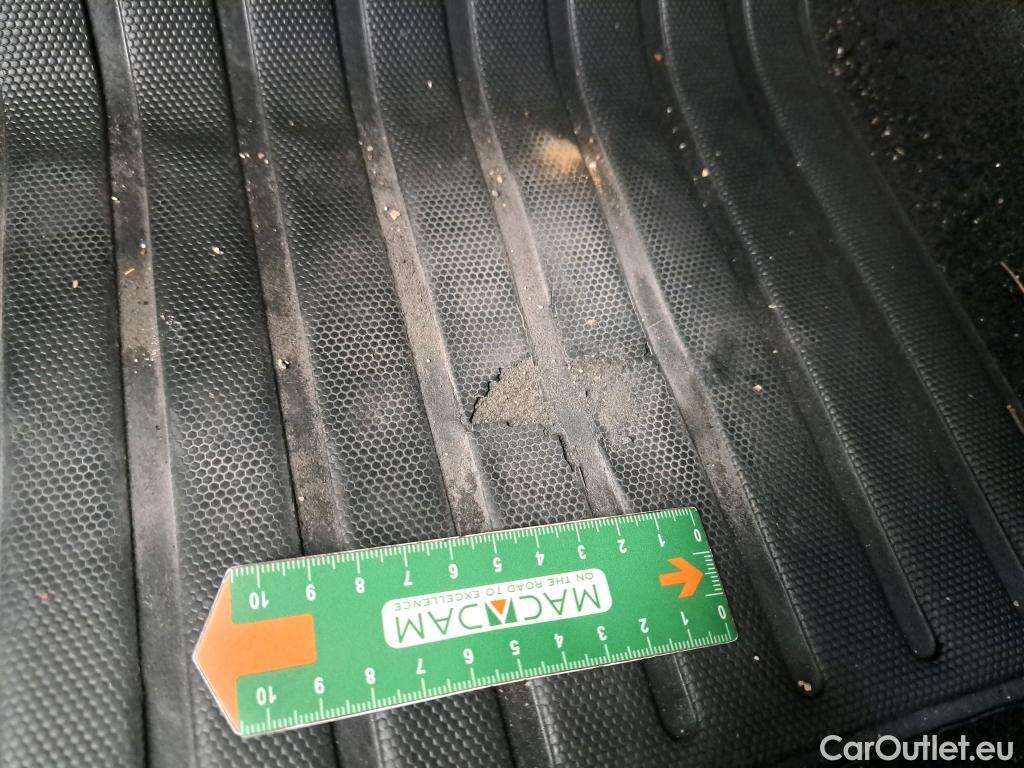  Peugeot  2008  Allure Business 1.2 PureTech 100CV BVM6 E6d #5