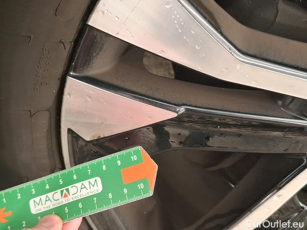  Peugeot  2008  Allure Business 1.5 HDi 110CV BVM6 E6d #5