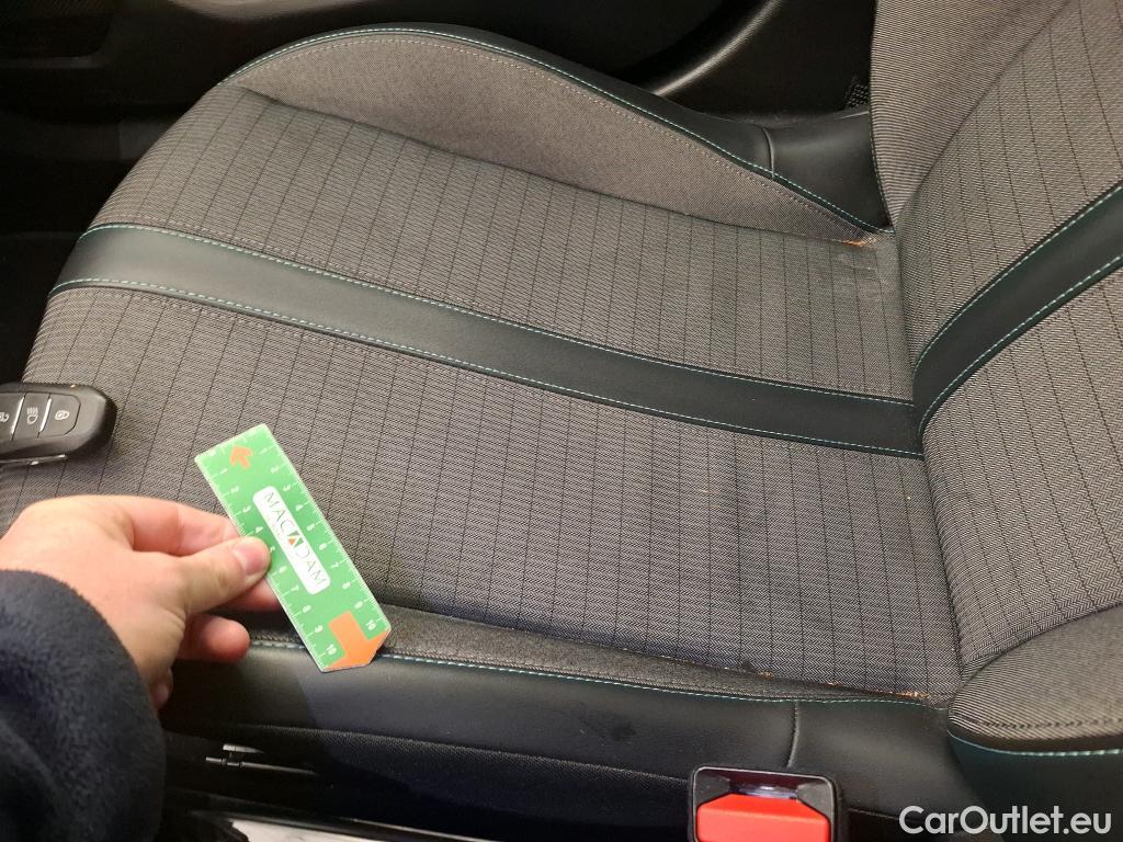  Peugeot  2008  Allure Business 1.5 HDi 110CV BVM6 E6d #16