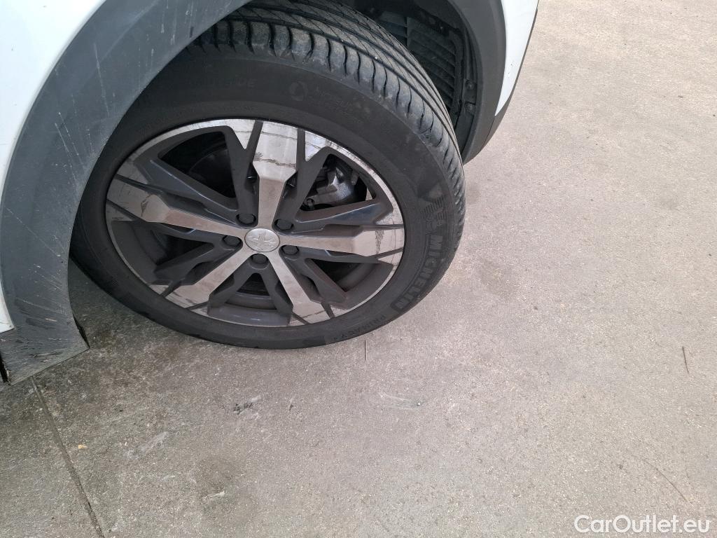  Peugeot  3008  Allure Business 1.5 HDi 130CV BVA8 E6d #24