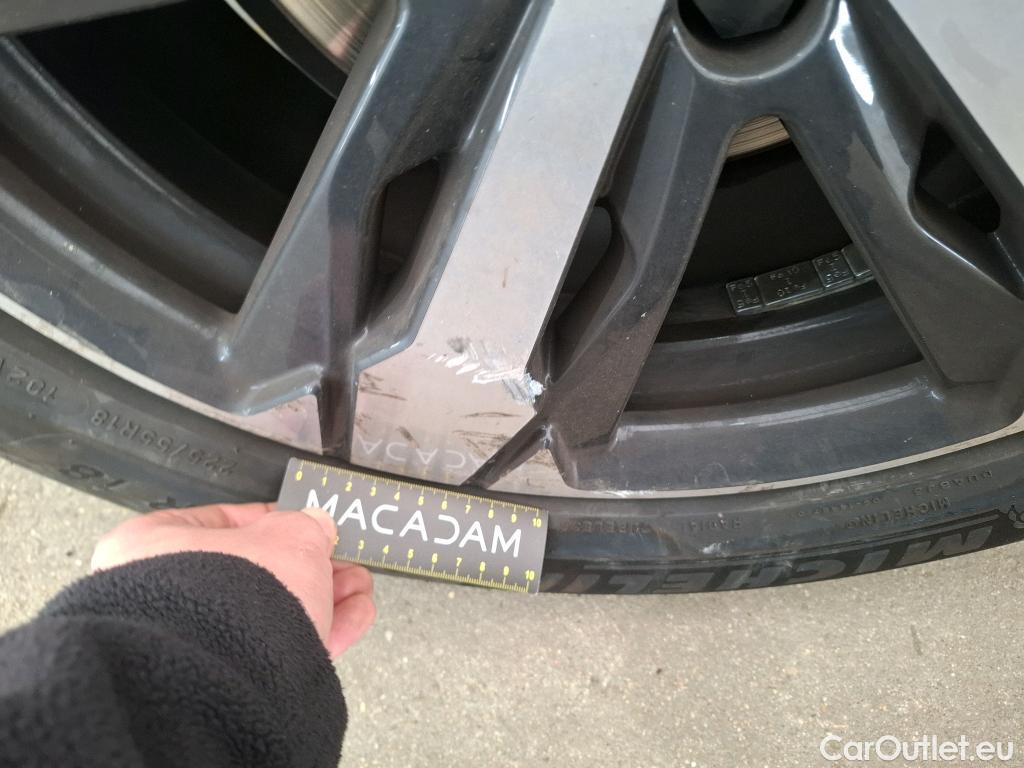  Peugeot  3008  Allure Business 1.5 HDi 130CV BVA8 E6d #36