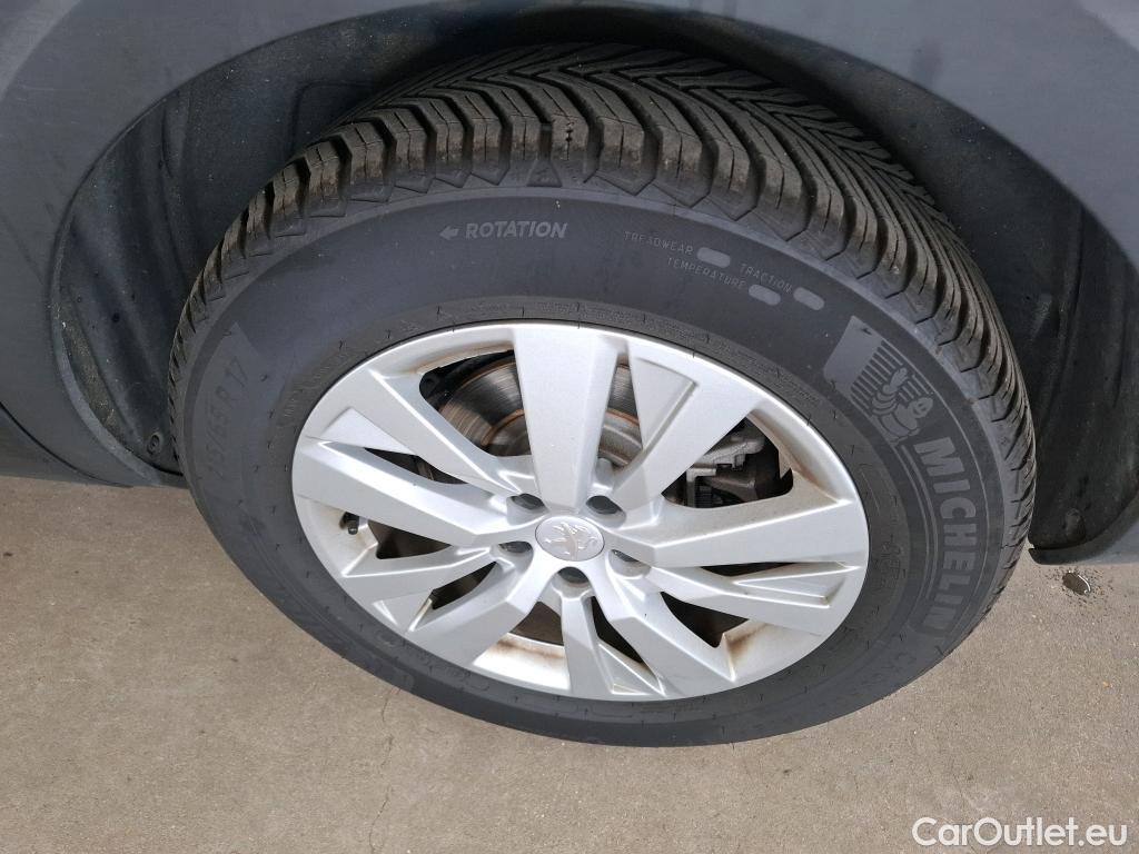  Peugeot  5008  Active Business 1.2 PureTech 130CV BVM6 E6 #17