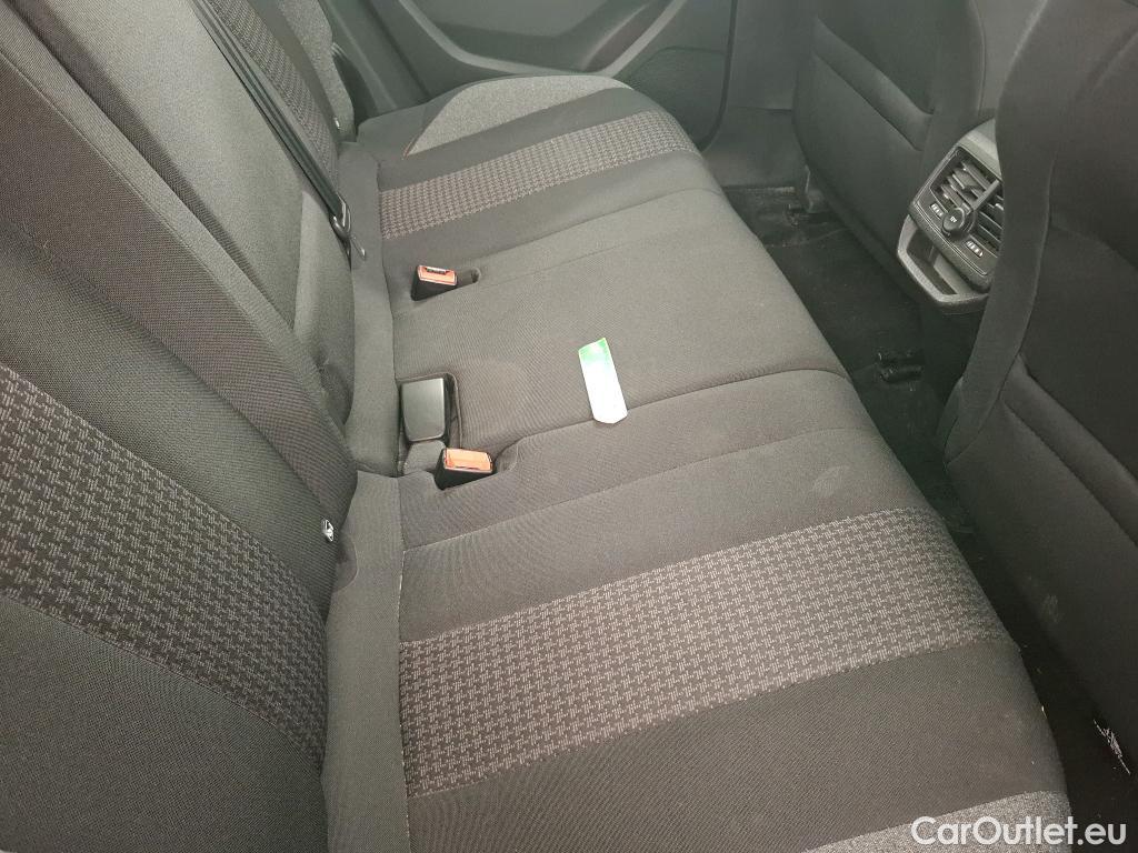  Peugeot  3008  Active Business 1.5 HDi 130CV BVA8 E6d #8