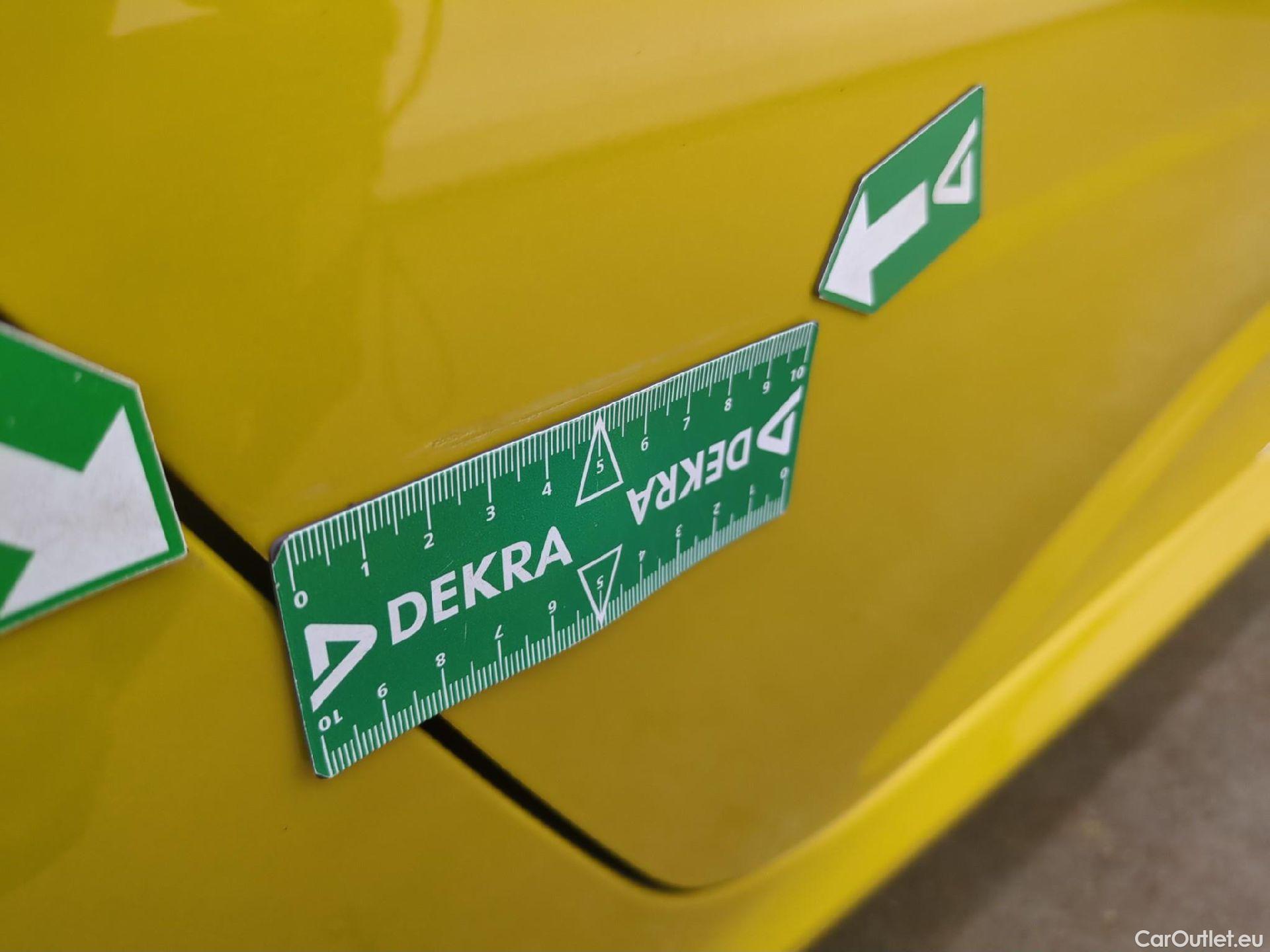  Peugeot  208  Allure Pack 1.2 PureTech 100CV BVA8 E6d #3