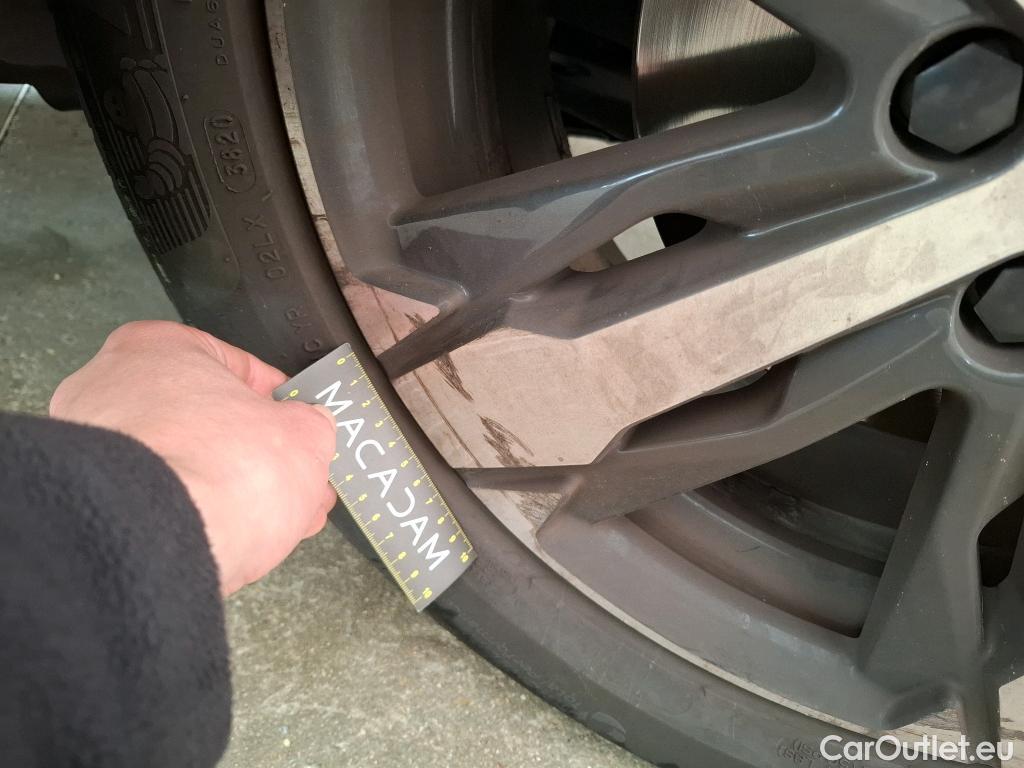  Peugeot  3008  Allure Business 1.5 HDi 130CV BVA8 E6d #29