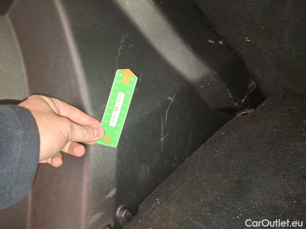  Peugeot  2008  Allure Business 1.5 HDi 110CV BVM6 E6d #11