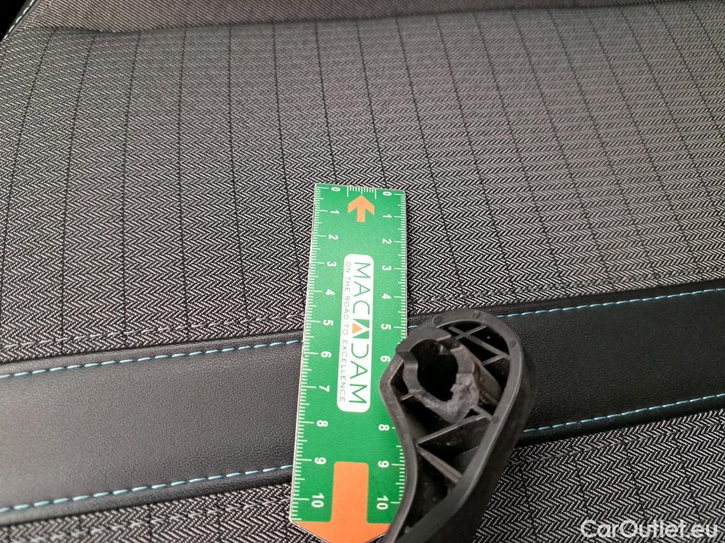  Peugeot  2008  Allure Business 1.2 PureTech 100CV BVM6 E6d #31