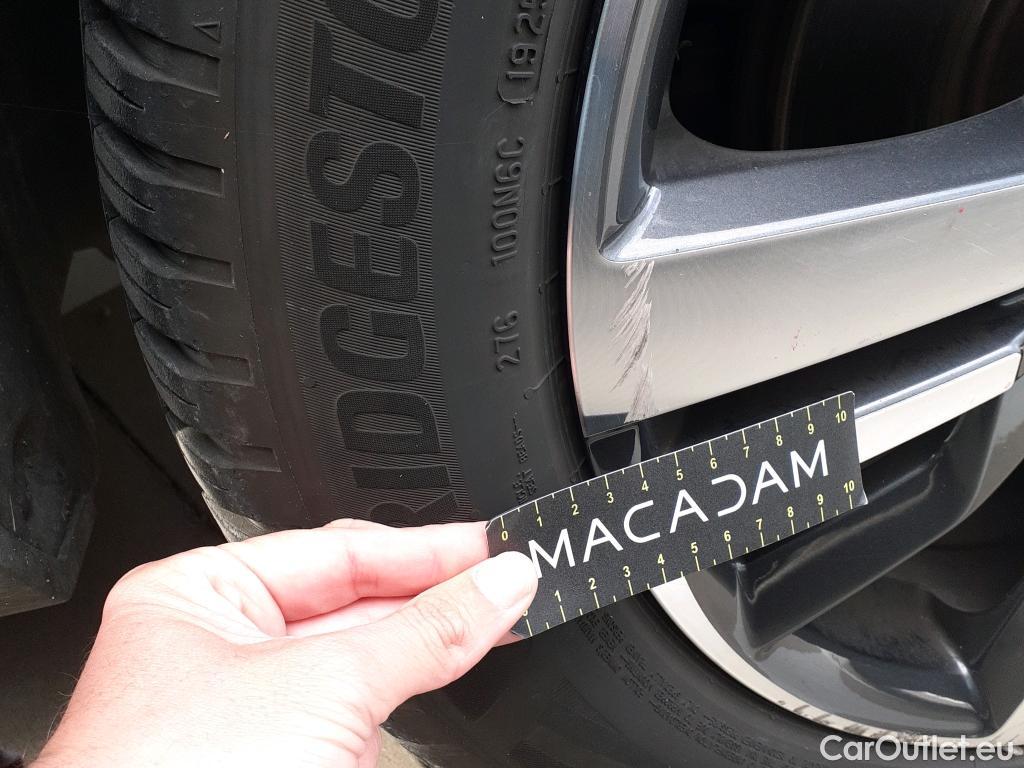  Peugeot  3008 PEUGEOT  / 2020 / 5P / todoterreno 1.5 BlueHDi 96kW (130CV) S&S Allure #2