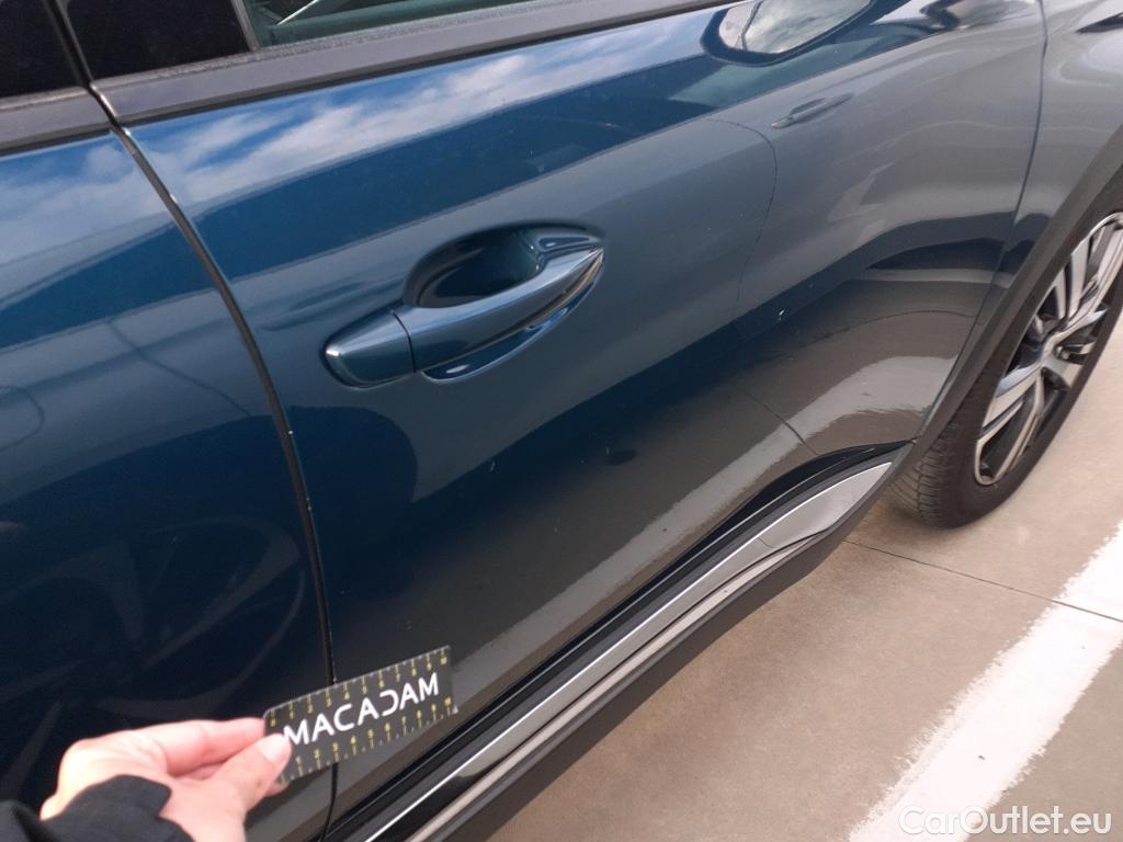  Peugeot  3008 PEUGEOT  / 2020 / 5P / todoterreno 1.5 BlueHDi 96kW (130CV) S&S Allure #9